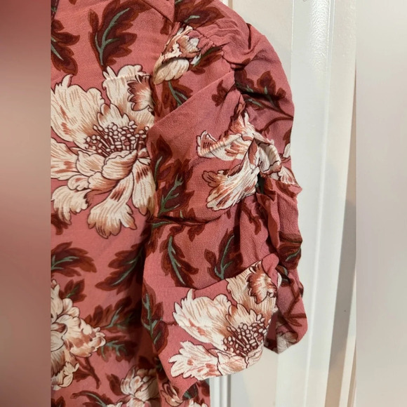 LOFT Floral Blouse with Ruched Sleeves - Picture 3 of 6
